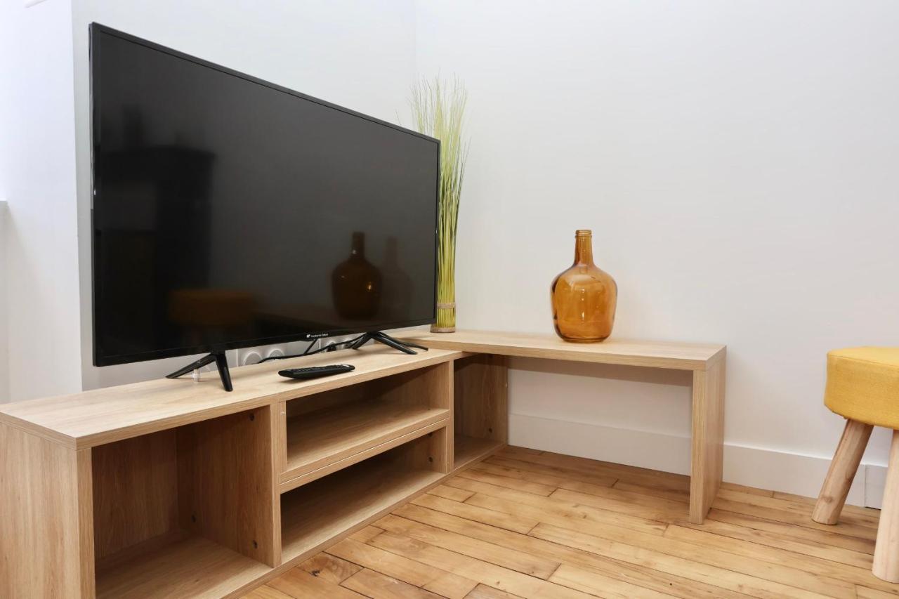 Napoleon Gare 6 T2 1Er Etage Bylocly Apartamento Pontivy Exterior foto